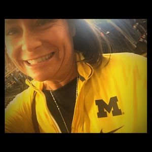 Meet your Posher, Faye. LETS GO BLUE!!!